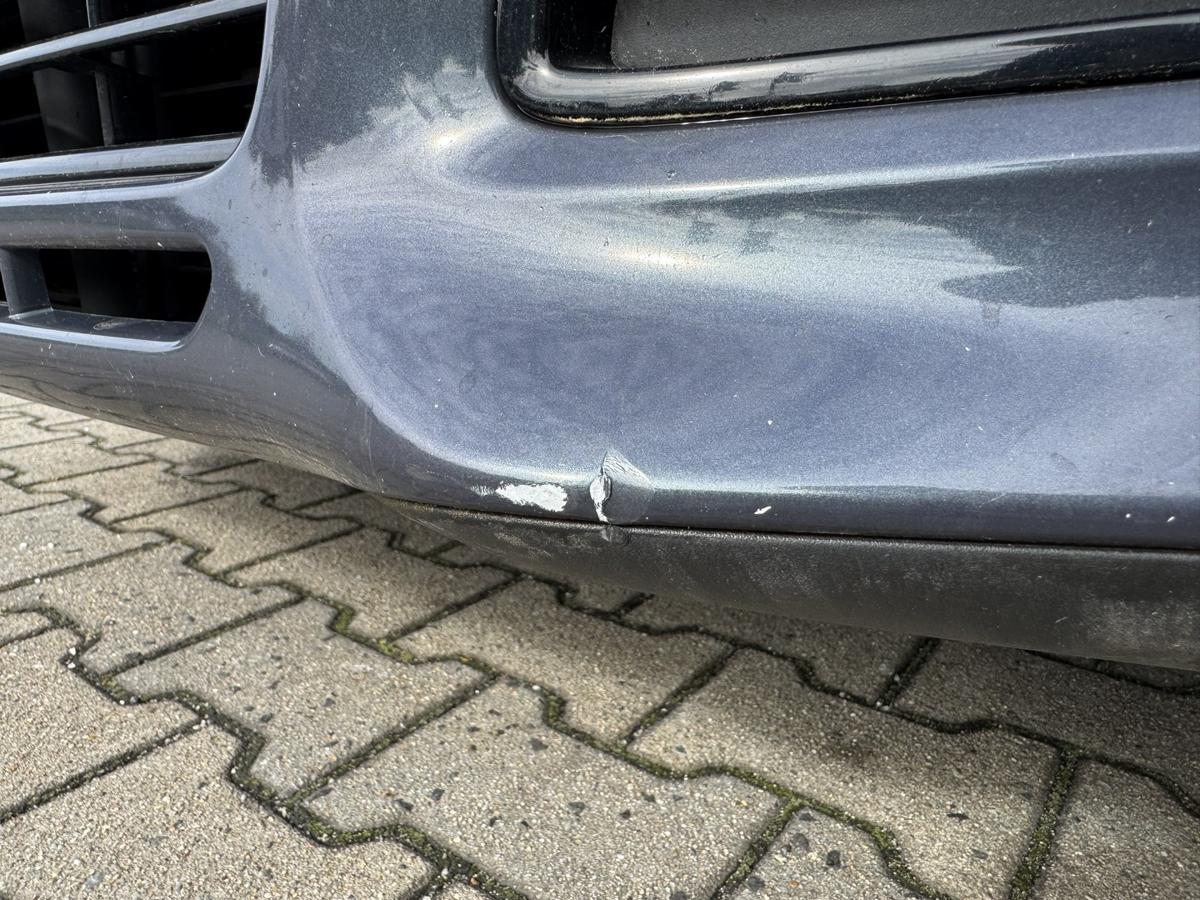 Ford Focus 3 original Sto&szlig;stange Stossf&auml;nger vorn Midnight SkyGrau Bj.2011